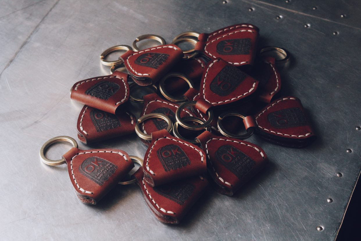 OKGAR X Simpleton Handmade Leather Guitar Pick Holder